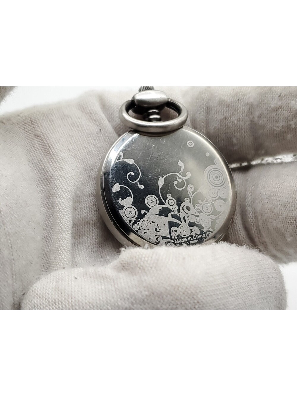 Tokyo Bay Pink Dial Silver Tone Pocket Watch Fob New Battery 30mm - Picture 7 of 8